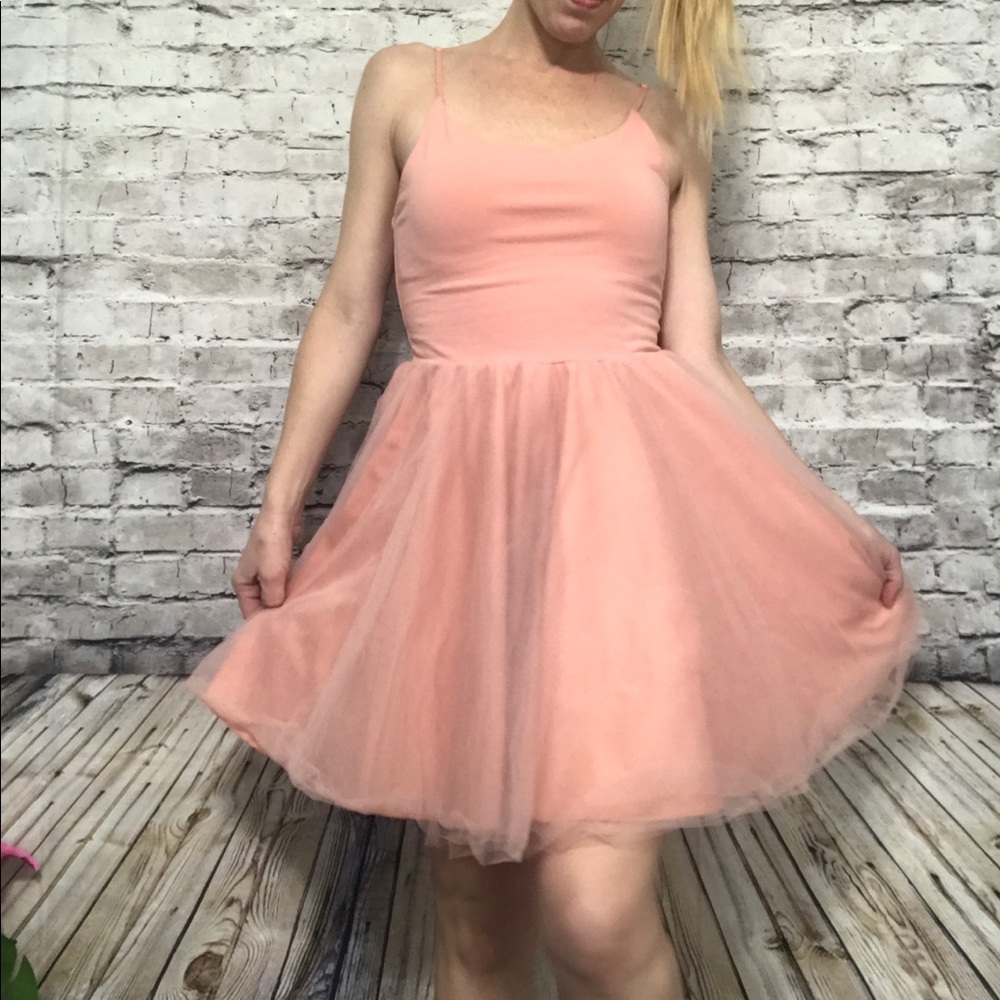‼️Honey & Rosie Peach Ballerina Style Dress Medium‼️